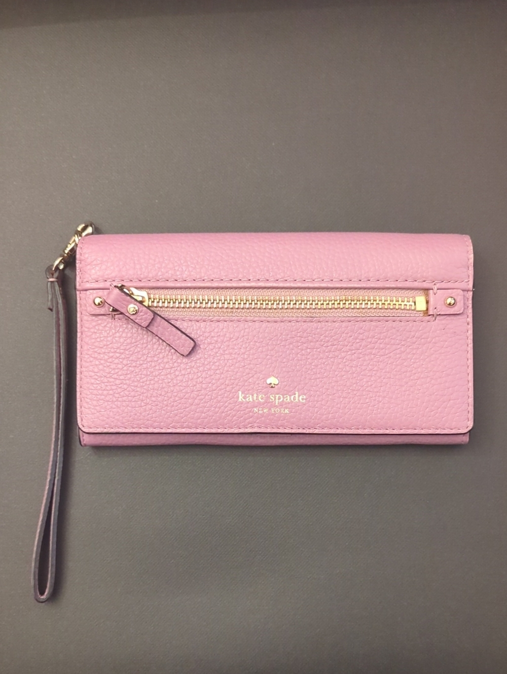 kate spade lavender pink pebbled leather wristlet wallet with gold hardware